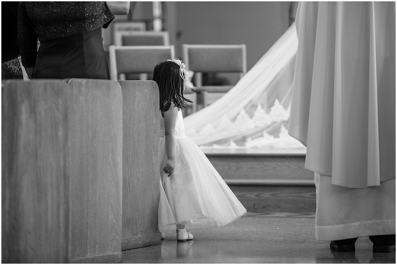 Catholic wedding ceremony at St Catherine of Sienna in Seattle, Washington.