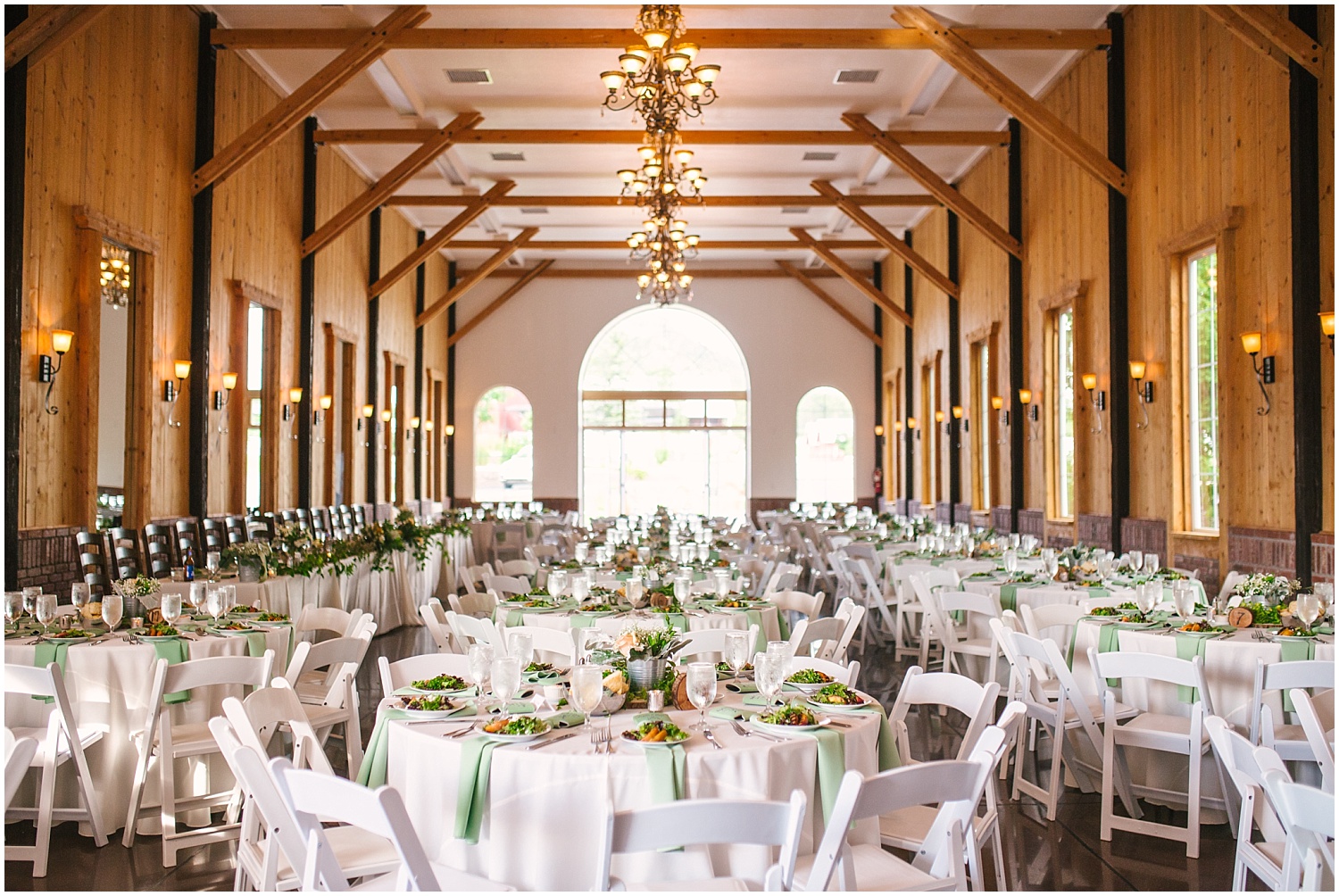 Crooked Willow Farms wedding reception hall