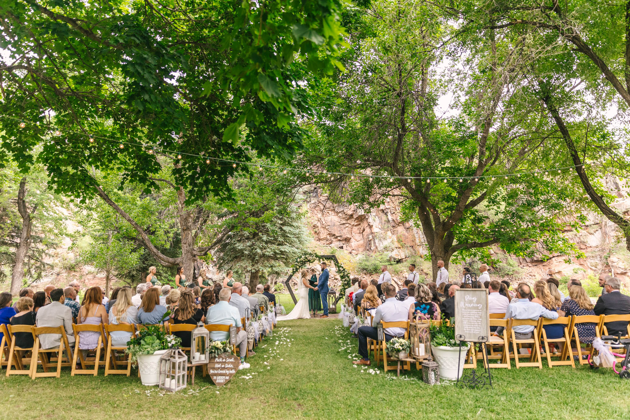 Spring green and white classic River Bend wedding at Lyons Farmette